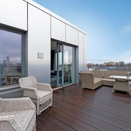 Brabank 457 - View By Grand Apartment *